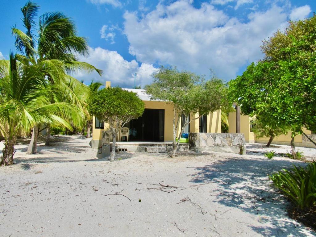 Two Bedroom Beachfront Villa Celestun Exterior photo